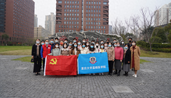 “辛苦没关系！我报名！”265名复旦师生报名PCR志愿者服务队！首批已赴多个区支援